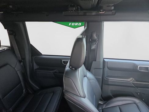 New 2026 Ford Bronco Badlands AWD/4WD image 27
