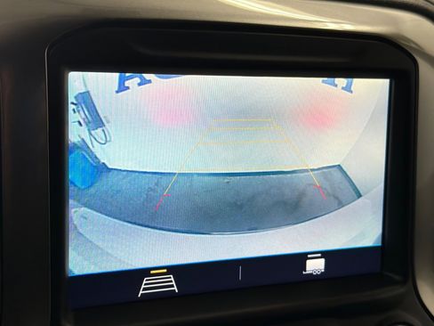 Used 2020 Chevrolet Silverado 1500 LT w/ All-Star Edition image 17