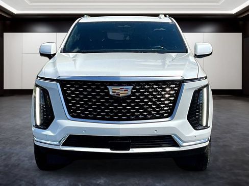 Certified 2025 Cadillac Escalade ESV Premium Luxury AWD/4WD image 2