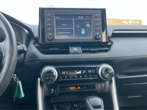 Used 2019 Toyota RAV4 LE image 36