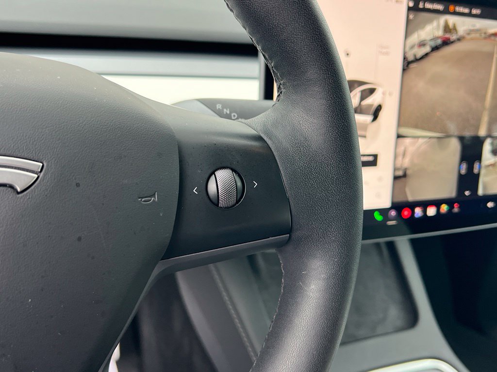 Used 2023 Tesla Model Y Performance AWD/4WD image 20