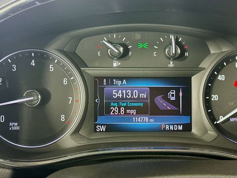 Used 2020 Buick Encore Essence FWD image 14