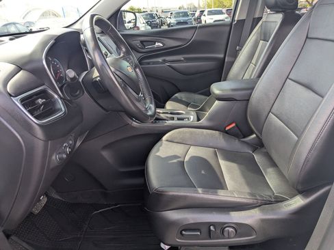 Used 2021 Chevrolet Equinox LT AWD/4WD image 17