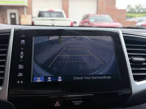 Used 2017 Honda Ridgeline RTL-T image 12