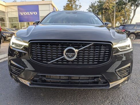 Used 2021 Volvo XC60 T8 R-Design w/ Advanced Package image 14
