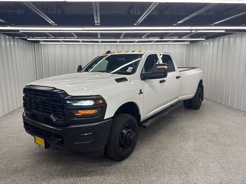 New 2026 RAM 3500 Tradesman AWD/4WD image 2