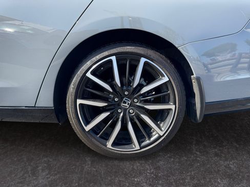 Used 2023 Honda Accord Touring image 14