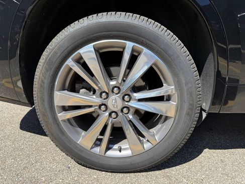 Used 2022 Cadillac XT6 Premium Luxury AWD/4WD image 9