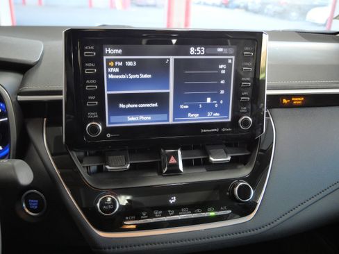 Certified 2020 Toyota Corolla XLE image 23