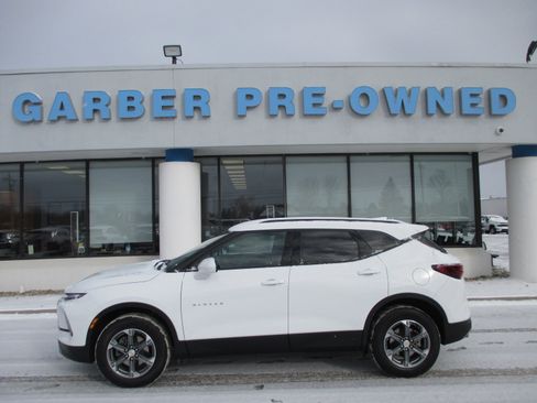 Used 2024 Chevrolet Blazer LT w/ Convenience Package image 2