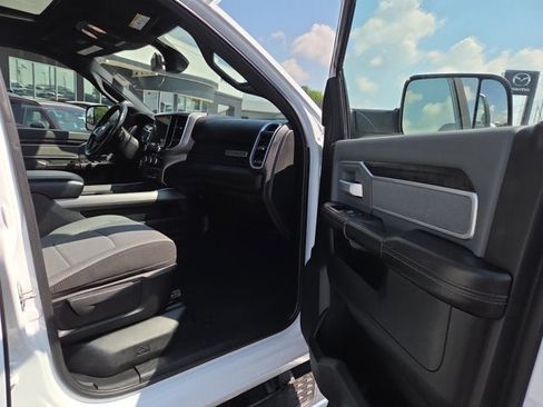 Used 2021 RAM 2500 Big Horn w/ Level 2 Equipment Group AWD/4WD image 13