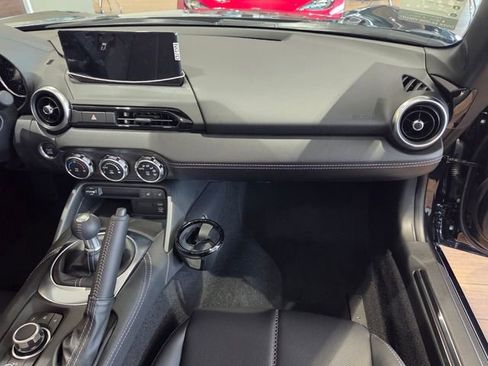 New 2026 MAZDA MX-5 Miata RF Grand Touring image 13