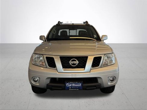 Used 2021 Nissan Frontier PRO-4X w/ Pro-4x Utility Package AWD/4WD image 3