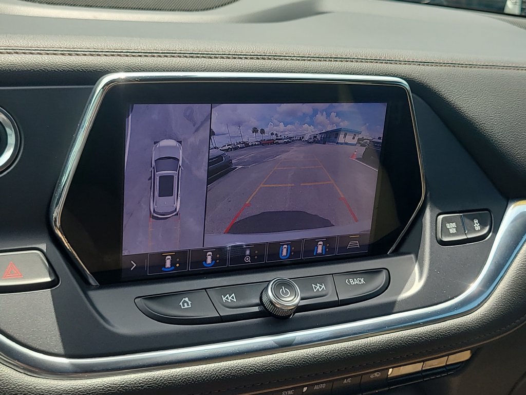 Used 2019 Chevrolet Blazer Premier w/ Driver Confidence II Package FWD image 24