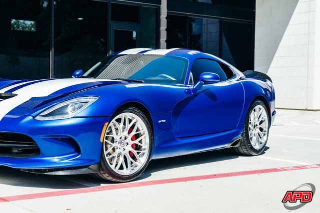 Used 2013 SRT Viper GTS w/ GTS Laguna Interior Pkg RWD image 52