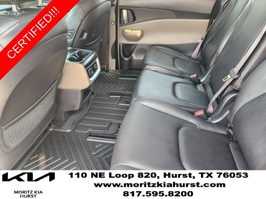 Certified 2025 Kia Carnival SX FWD image 30