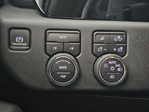 New 2025 Chevrolet Silverado 1500 RST w/ Redline Edition image 33