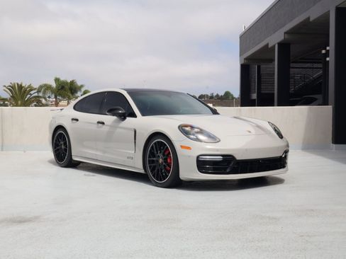 Certified 2020 Porsche Panamera GTS AWD/4WD image 7