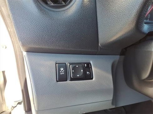 Used 2021 Nissan NV200 SV image 11