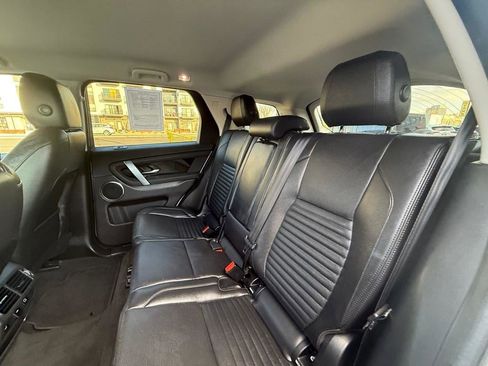 Used 2022 Land Rover Discovery Sport S image 22