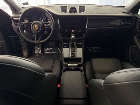 Certified 2022 Porsche Macan GTS image 17