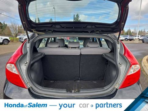 Used 2017 Hyundai Accent SE image 9