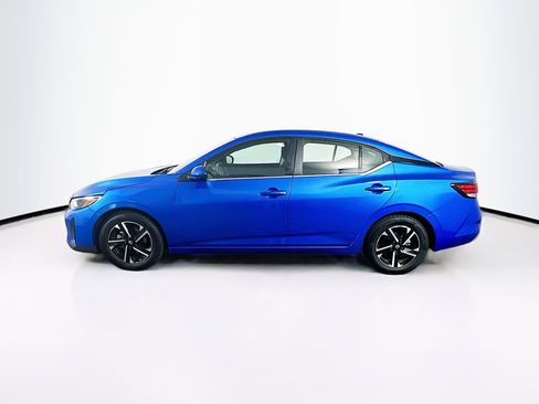 Used 2024 Nissan Sentra SV image 4
