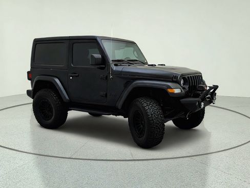 Used 2023 Jeep Wrangler Sport AWD/4WD image 5