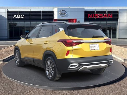 Used 2022 Kia Seltos S image 7