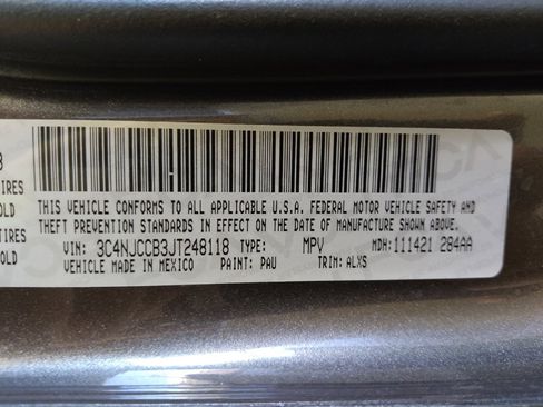 Used 2018 Jeep Compass Limited w/ Navigation Group image 33