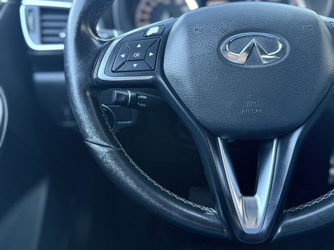 Used 2018 INFINITI QX30 Premium w/ Navigation Package image 23