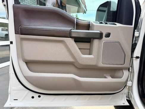 Used 2019 Ford F150 Limited w/ Trailer Tow Package AWD/4WD image 18