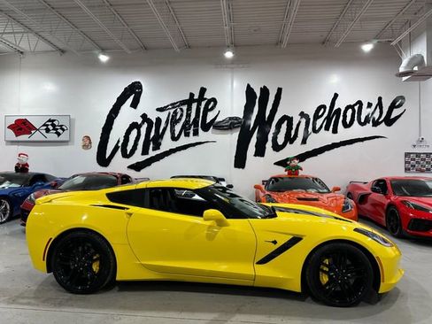 Used 2016 Chevrolet Corvette Stingray Coupe w/ 3LT Preferred Equipment Group image 29
