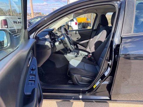 Used 2017 Toyota Yaris iA FWD image 10
