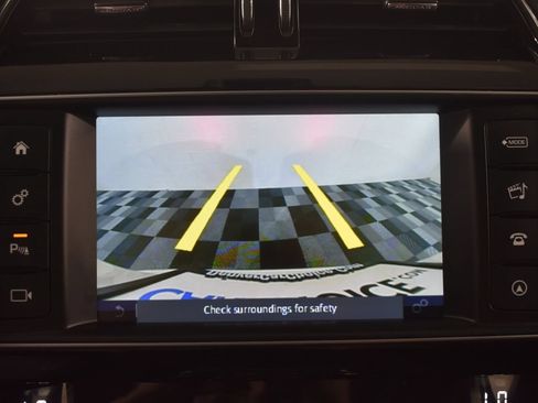 Used 2018 Jaguar F-PACE R-Sport AWD/4WD image 23