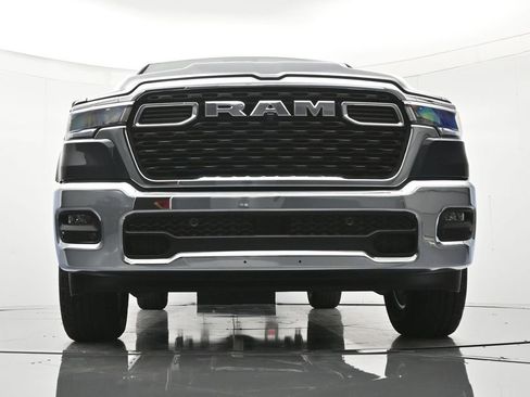 New 2026 RAM 1500 4x4 Crew Cab image 36