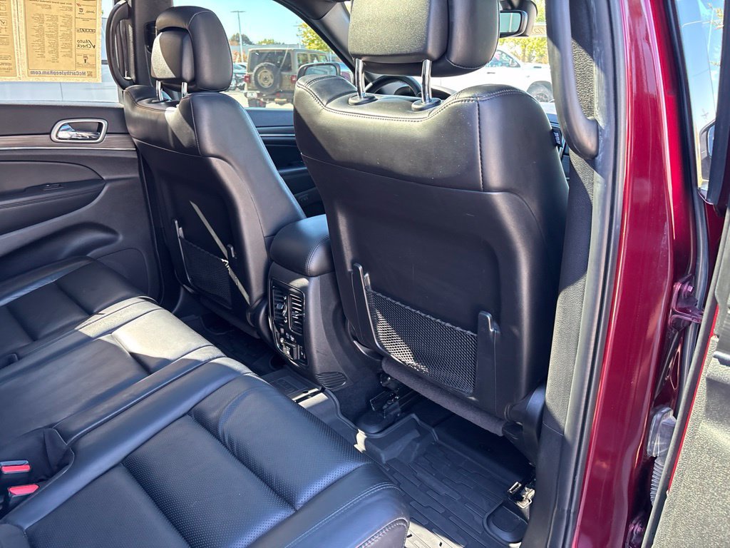 Used 2021 Jeep Grand Cherokee Limited w/ Luxury Group II AWD/4WD image 17
