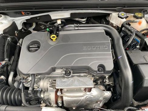 Used 2023 Chevrolet Malibu LT image 28