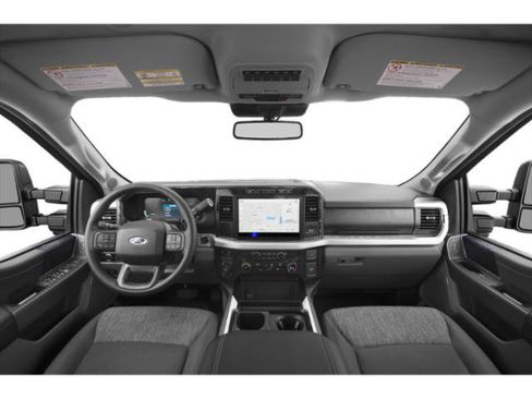 Used 2025 Ford F250 XLT image 8