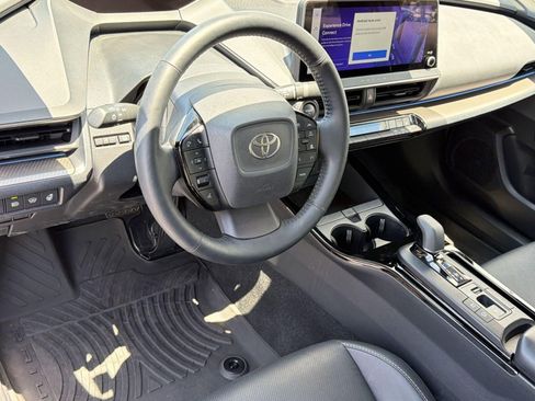 Used 2024 Toyota Prius Limited w/ Limited Premium Package FWD image 3