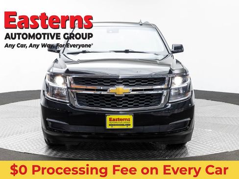 Used 2019 Chevrolet Suburban LT AWD/4WD image 2