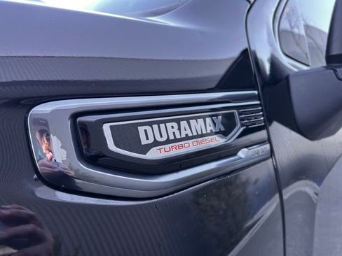 Used 2021 GMC Sierra 1500 AT4 w/ AT4 Preferred Package image 9