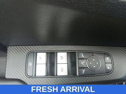 Used 2025 Mitsubishi Outlander SE AWD/4WD image 18