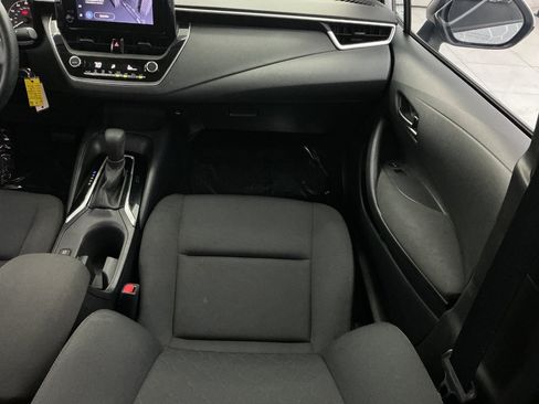 Used 2023 Toyota Corolla LE FWD image 28