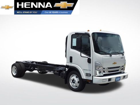 New 2025 Chevrolet Low Cab Forward RWD image 1