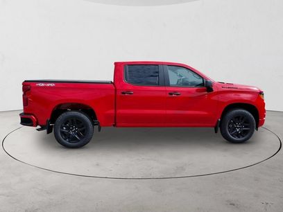 New 2026 Chevrolet Silverado 1500 Custom w/ LPO, Dark Essentials Package