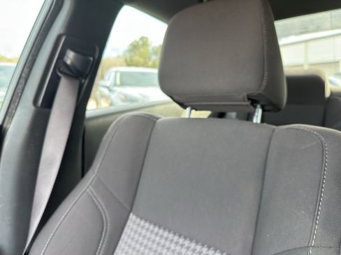 Used 2023 Dodge Charger SXT image 20