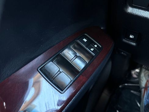 Used 2018 Lexus GX 460 image 11