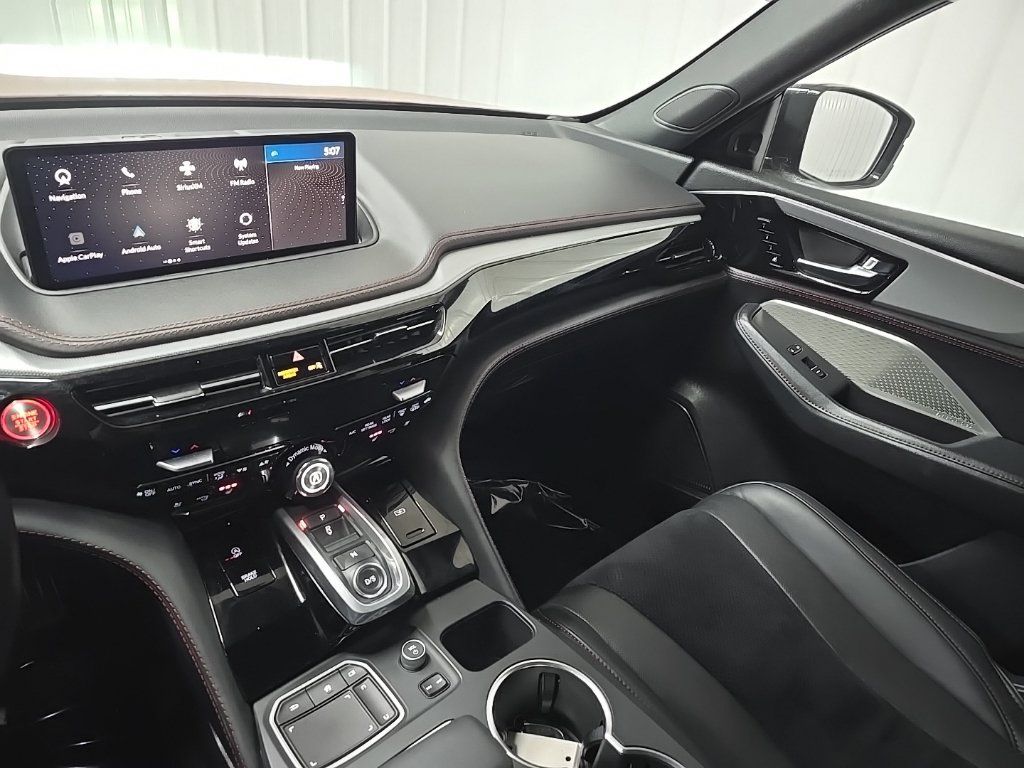 Used 2022 Acura MDX Type S AWD/4WD image 26