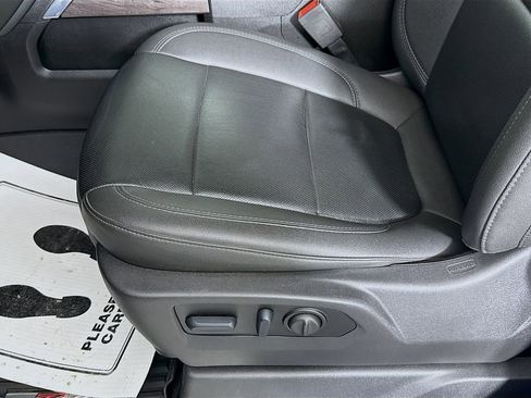 Used 2023 Chevrolet Silverado 2500 LTZ image 18